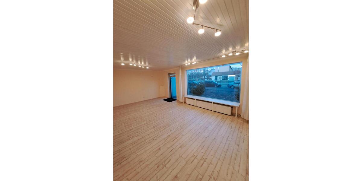 Gewerbeobjekt Lübeck Kücknitz - 800&euro; | Angebot:25324052