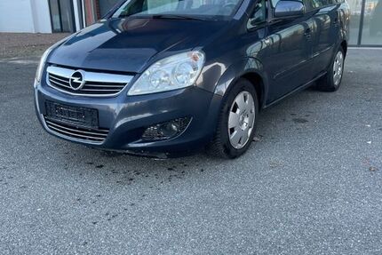 Opel Zafira 141.000 km 3.899 &euro; Lübeck 23560