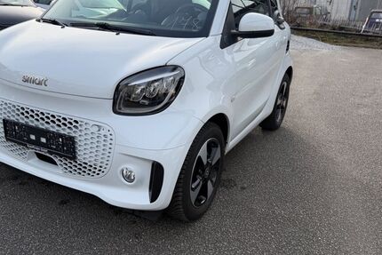 Smart ForTwo 19.600 km 14.390 &euro; Lübeck 23554