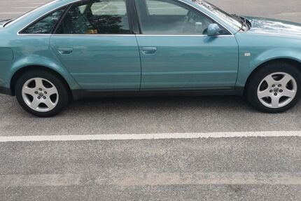 Audi A6 124.500 km 3.500 &euro; Lübeck 23552