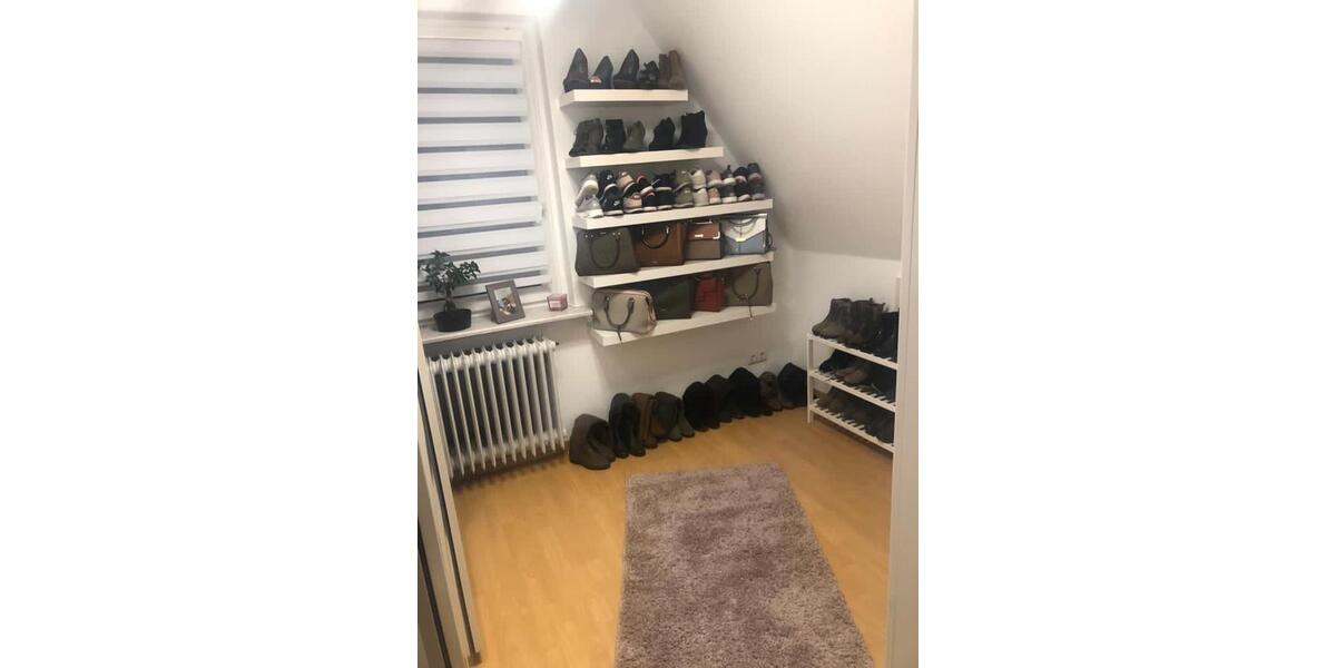 Dachgeschoßwohnung Lübeck Sankt Lorenz Nord - 2.5 Zimmer, 58 m&sup2;, 900&euro; | Angebot:24680004