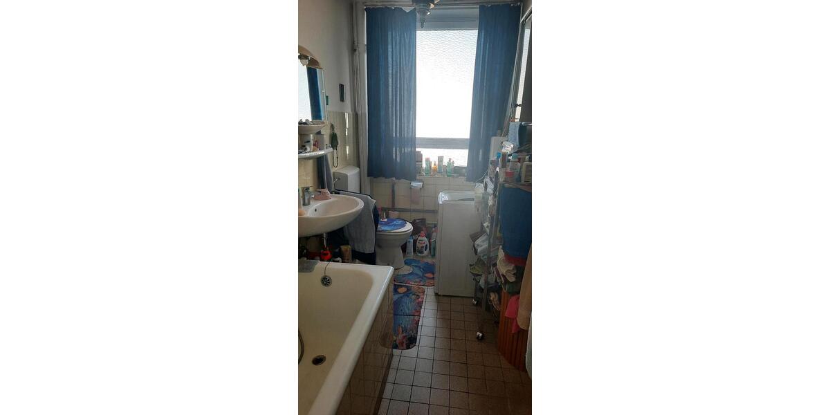 Etagenwohnung Lübeck Innenstadt - 1 Zimmer, 10 m&sup2;, 500&euro; | Angebot:26251110