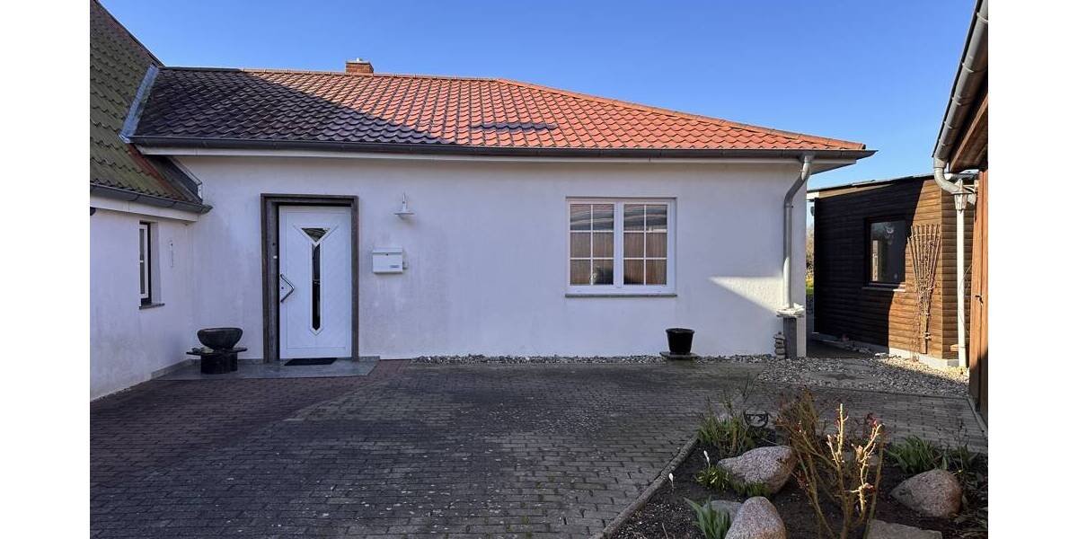 Einfamilienhaus Ahrensbök Barghorst - 5 Zimmer, 144 m&sup2;, 270.000&euro; | Angebot:25916779
