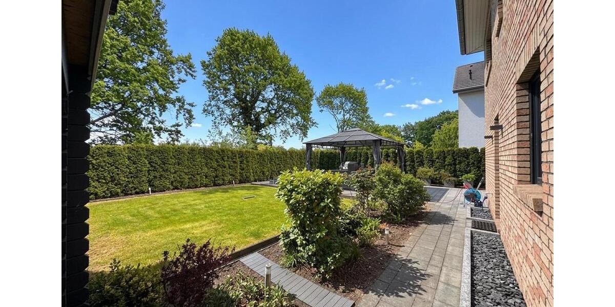 Einfamilienhaus Scharbeutz - 6 Zimmer, 231 m&sup2;, 3.800&euro; | Angebot:26653852