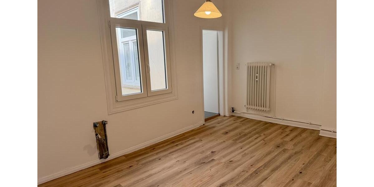 Dachgeschoßwohnung Lübeck Innenstadt - 4.5 Zimmer, 122 m&sup2;, 1.900&euro; | Angebot:26296726