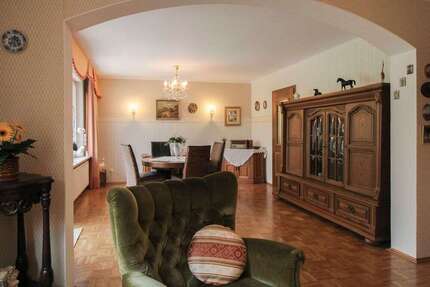 Haus zum Kaufen in Schmilau 319.000 € 143.5 m² 5 zimmer