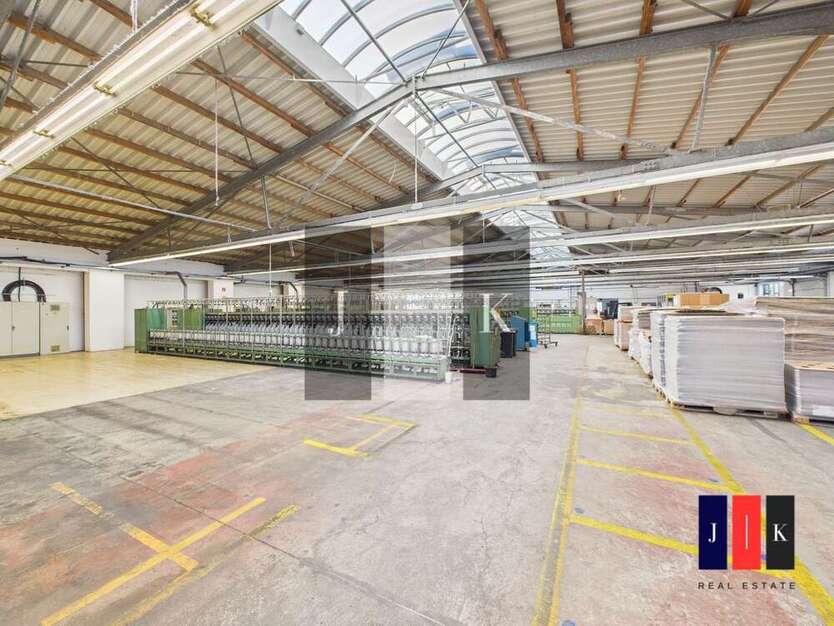 Halle in Mölln 1.600.000 € 2840 m²