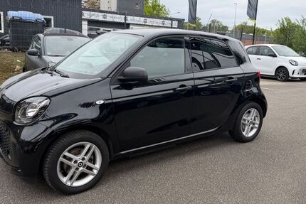 Smart ForFour 27.300 km 10.290 &euro; Lübeck 23554