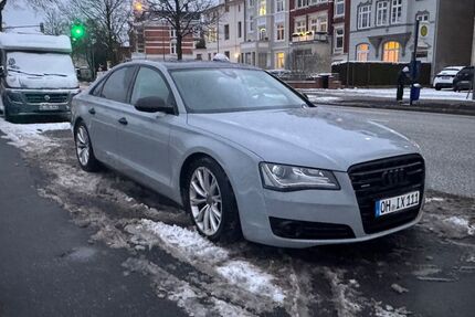 Audi A8 246.000 km 10.900 &euro; Lübeck 23566