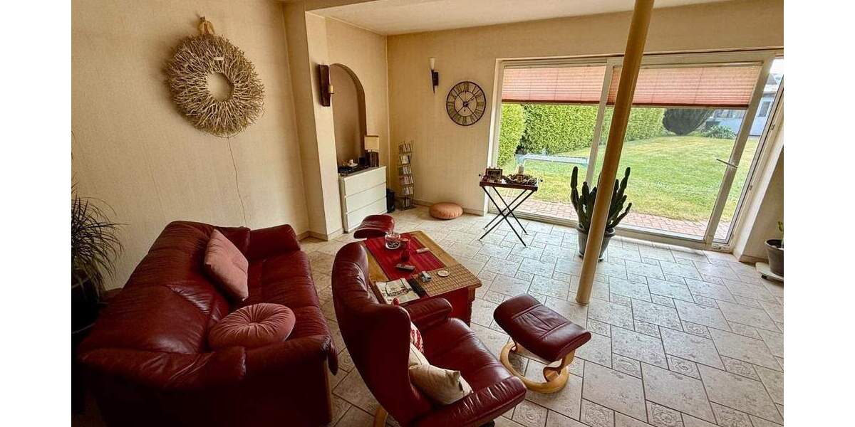 Mehrfamilienhaus, Wohnhaus Lübeck St. Lorenz Nord - 6 Zimmer, 168 m&sup2;, 398.000&euro; | Angebot:24808469