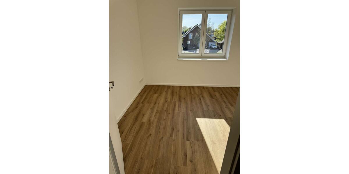 Doppelhaushälfte Ziethen - 4 Zimmer, 120 m&sup2;, 1.795&euro; | Angebot:26494874