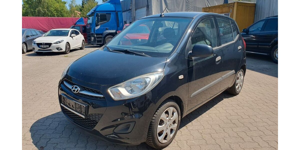 Hyundai i10 71.000 km 2.500 &euro; Lübeck 23558