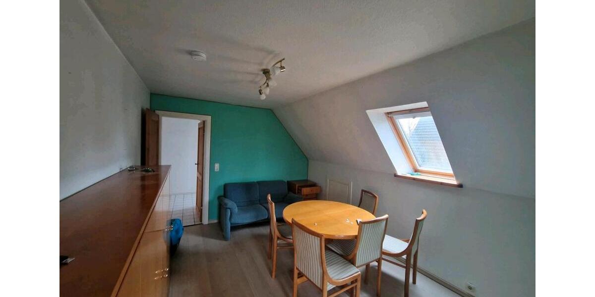 Etagenwohnung Ahrensbök - 3 Zimmer, 110 m&sup2;, 1.200&euro; | Angebot:26649683