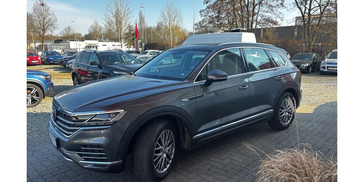 VW Touareg 89.758 km 45.885 &euro; Stockelsdorf bei Lübeck 23617