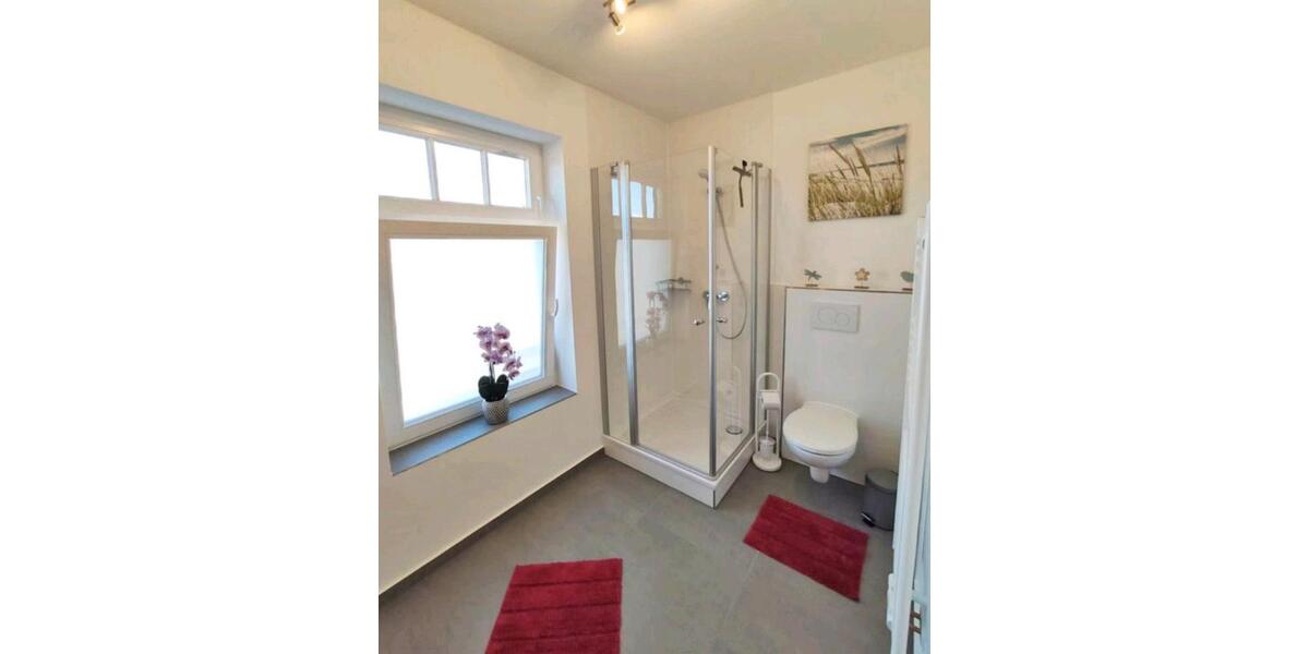 2 Zimmer Wohnung mit Gäste WC und Einbauküche in Zarpen 2 zimmer