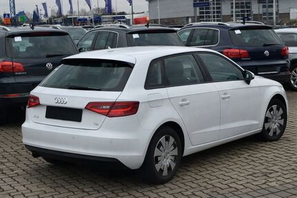 Audi A3 189.900 km 10.350 &euro; Bad Segeberg 23795