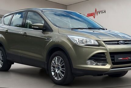 Ford Kuga 99.900 km 10.900 &euro; Kastorf 23847