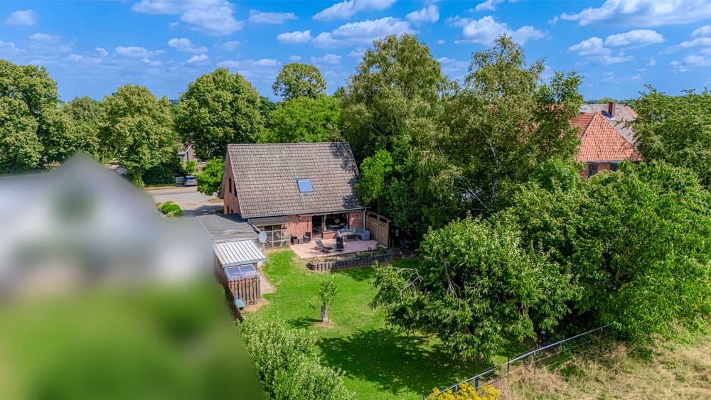 Einfamilienhaus in Feldrandlage mit vielseitigen Möglichkeiten - Einfamilienhaus Hammoor | Angebot:27225066