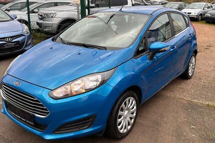 Ford Fiesta 147.300 km 4.787 &euro; Ahrensbök 23623
