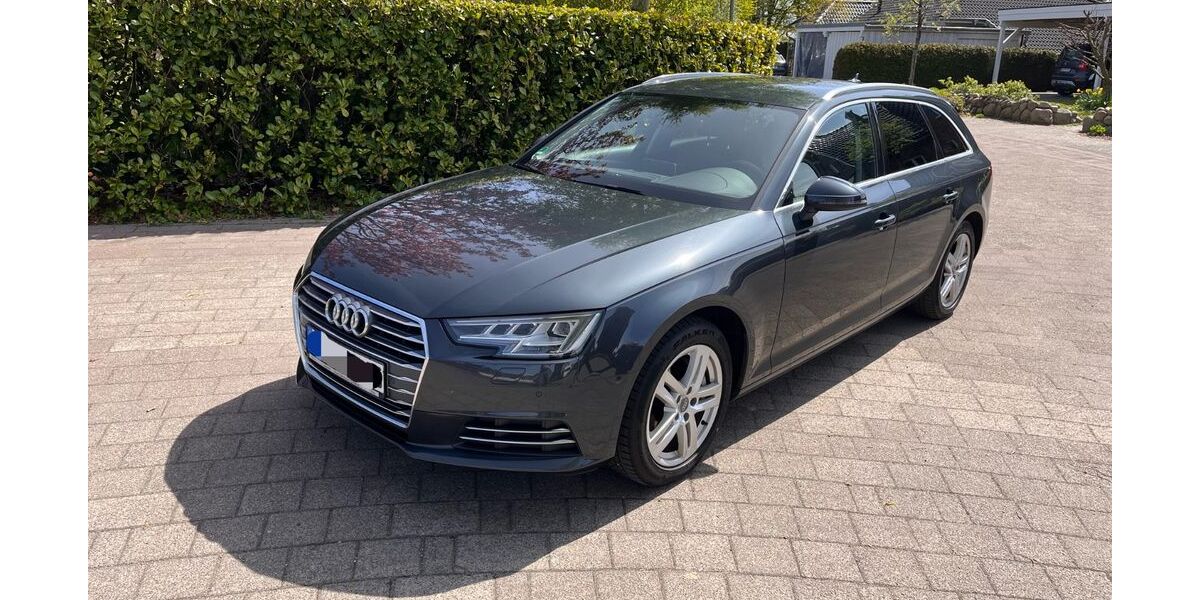 Audi A4 211.900 km 14.600 &euro; Groß Schenkenberg 23860