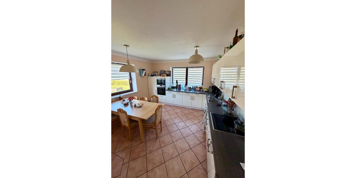 Doppelhaushälfte Pronstorf - 5 Zimmer, 171 m&sup2;, 1.850&euro; | Angebot:26313479