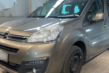Citroen Berlingo 163.000 km 5.900 &euro; Lübeck 23568