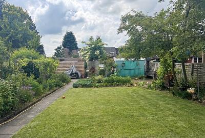 SANIERT, RUHIG & MIT IDYLLISCHEM GARTEN - Doppelhaushälfte Lübeck Kücknitz | Angebot:27252393