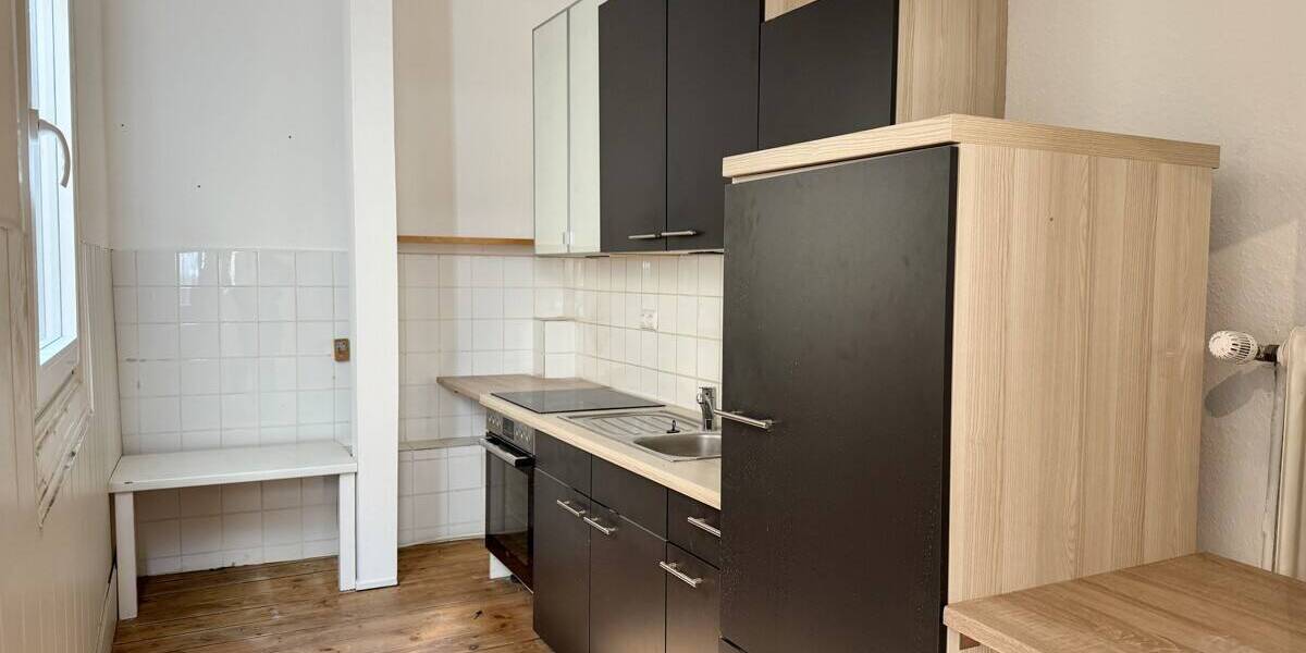 Etagenwohnung Lübeck Innenstadt - 4 Zimmer, 122 m&sup2;, 1.900&euro; | Angebot:26528239