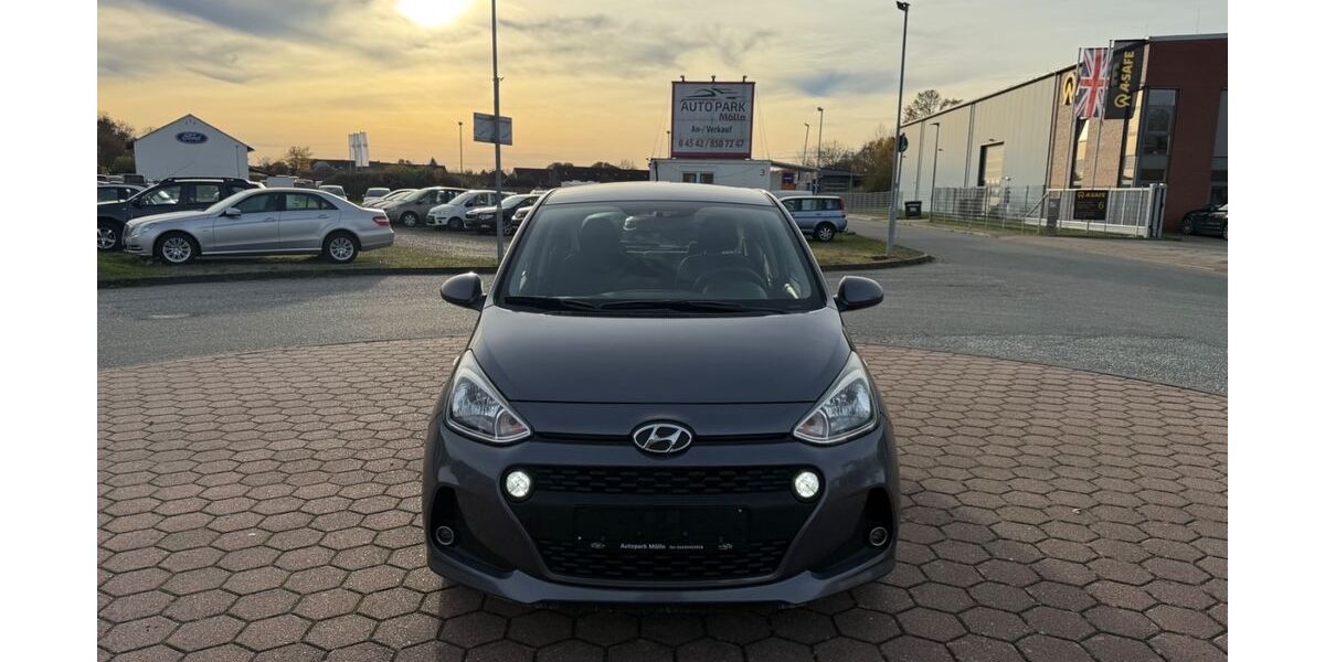Hyundai i10 114.380 km 6.990 &euro; Mölln 23879
