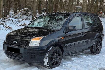 Ford Fusion 144.000 km 3.250 &euro; Ratzeburg 23909