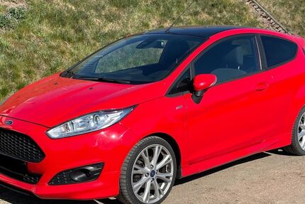 Ford Fiesta 75.600 km 8.500 € Lübeck 23552