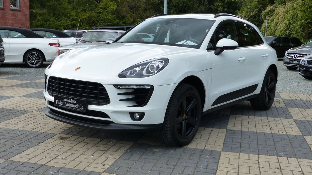 Porsche Macan 72.866 km 38.990 &euro; Neustadt i.H. 23730