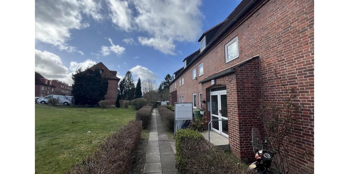 Dachgeschoßwohnung Ratzeburg - 1 Zimmer, 29 m&sup2;, 250&euro; | Angebot:25959733