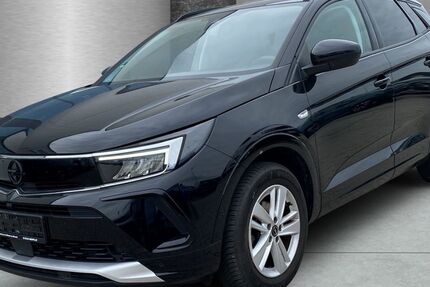 Opel Grandland (X) 36.495 km 19.990 &euro; Reinfeld/ Wesenberg 23858
