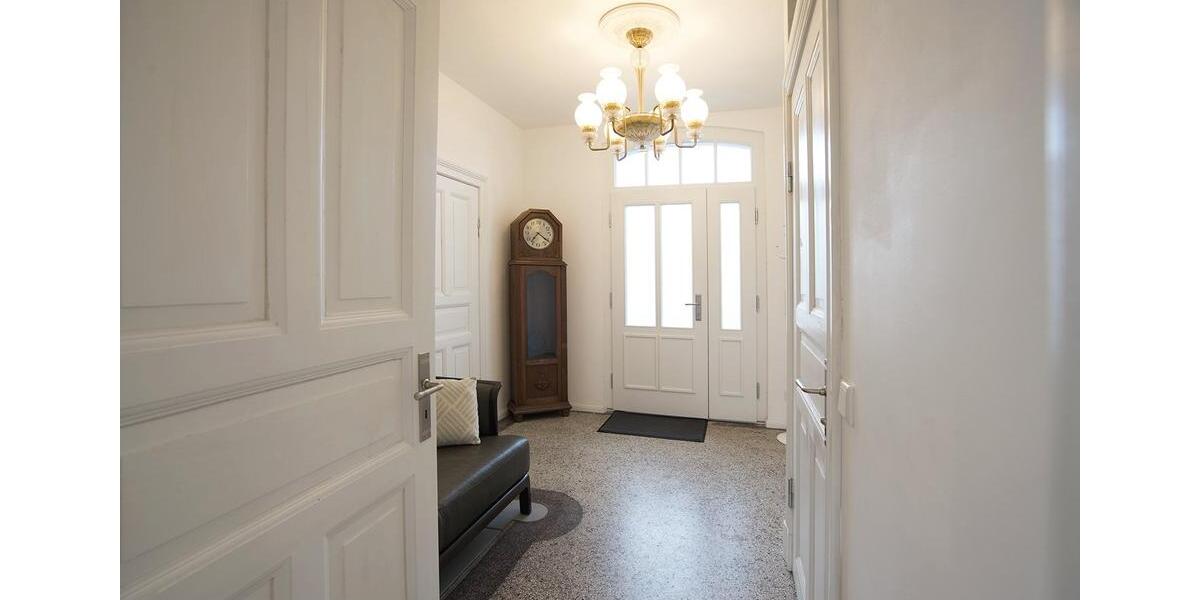 Erdgeschoßwohnung Bad Segeberg - 3 Zimmer, 100 m&sup2;, 1.650&euro; | Angebot:26221460