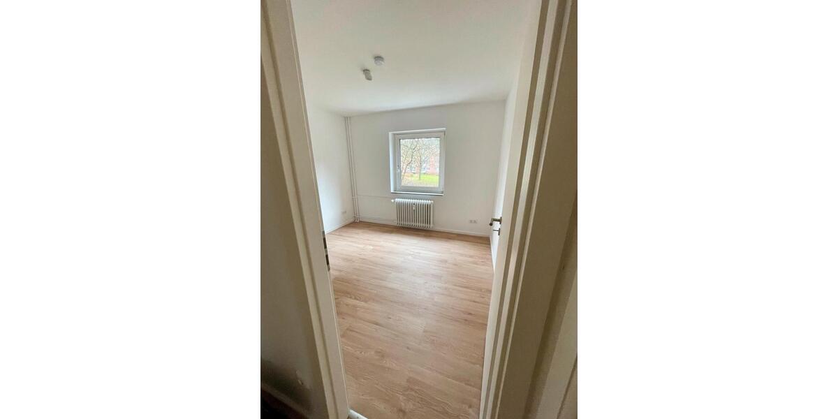 Etagenwohnung Lübeck Sankt Lorenz Nord - 3 Zimmer, 55 m&sup2;, 870&euro; | Angebot:25392807