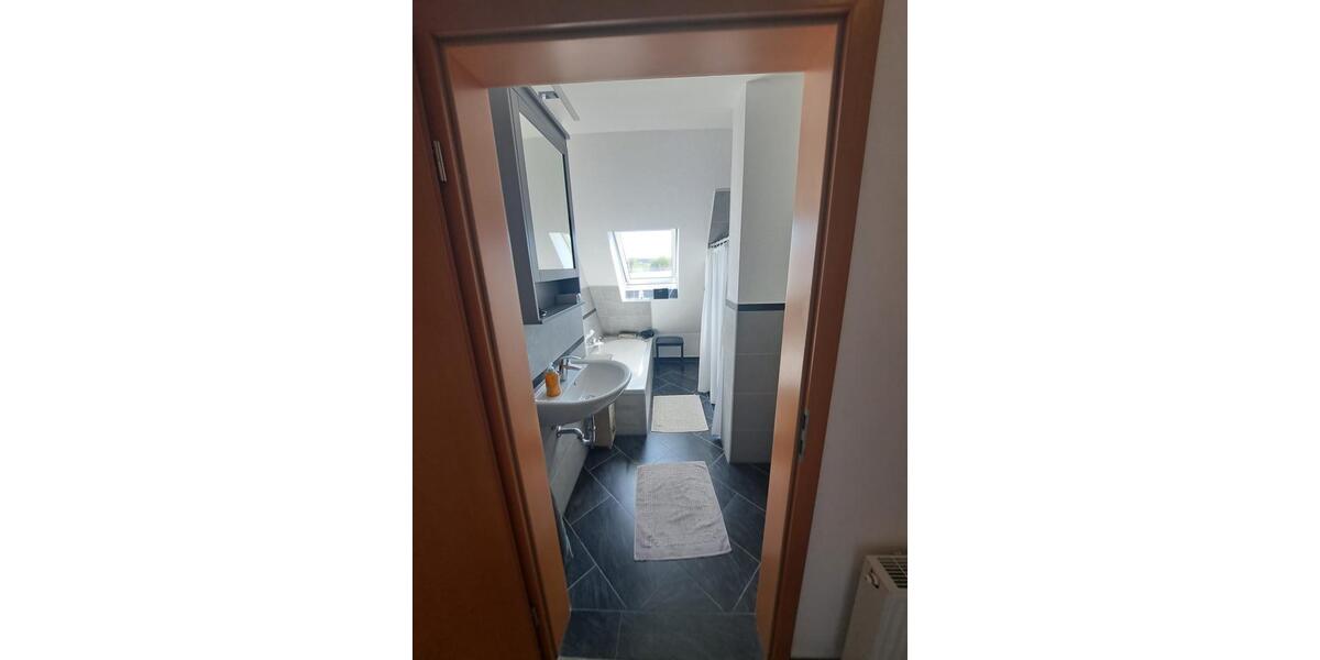 Dachgeschoßwohnung Breitenfelde - 2 Zimmer, 65 m&sup2;, 775&euro; | Angebot:26624182