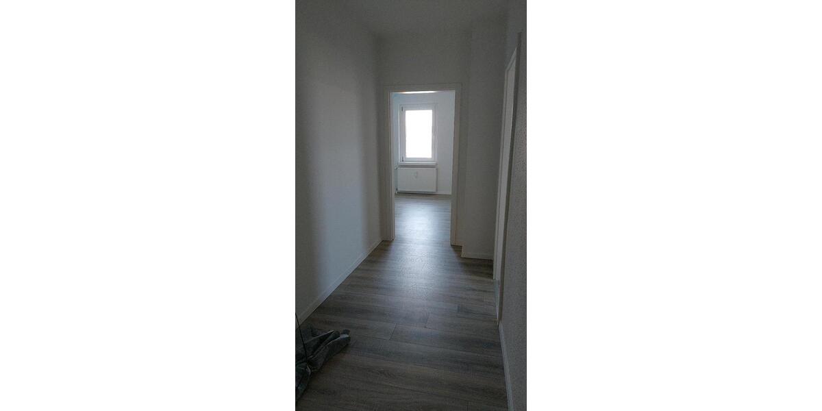 Dachgeschoßwohnung Breitenfelde - 2 Zimmer, 42 m&sup2;, 300&euro; | Angebot:26208373