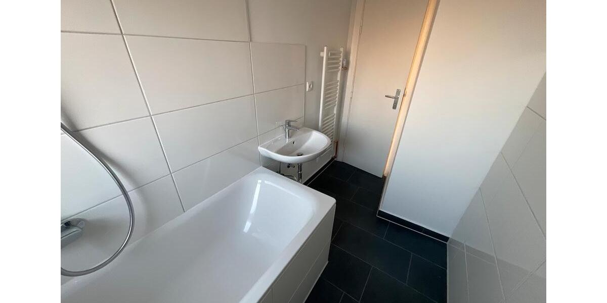 Etagenwohnung Lübeck Sankt Lorenz Nord - 2 Zimmer, 49 m&sup2;, 519&euro; | Angebot:26680778