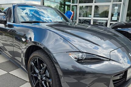 Mazda MX-5 49.700 km 23.985 &euro; Bad Oldesloe 23843