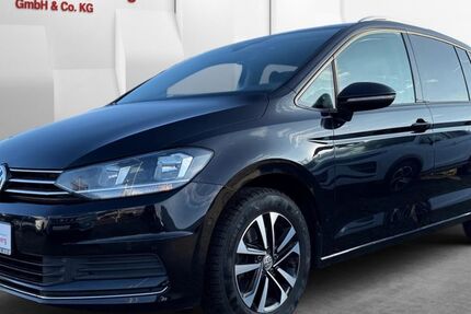 VW Touran 111.600 km 19.990 &euro; Lübeck 23554