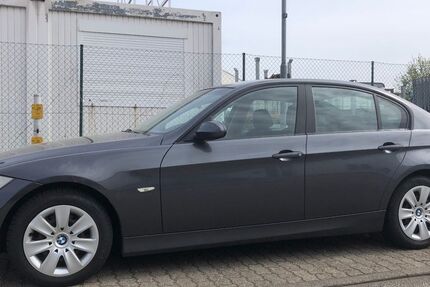 BMW 320 240.000 km 4.480 &euro; Lübeck 23560