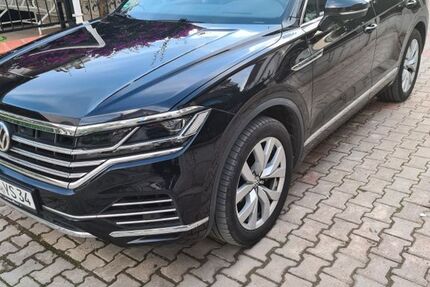 VW Touareg 149.800 km 33.450 € Lübeck 23558