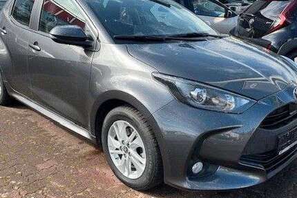 Toyota Yaris 25.479 km 22.980 &euro; Moelln 23879