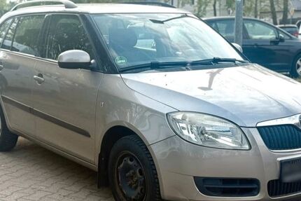 Skoda Fabia 178.000 km 2.100 &euro; Lübeck 23560