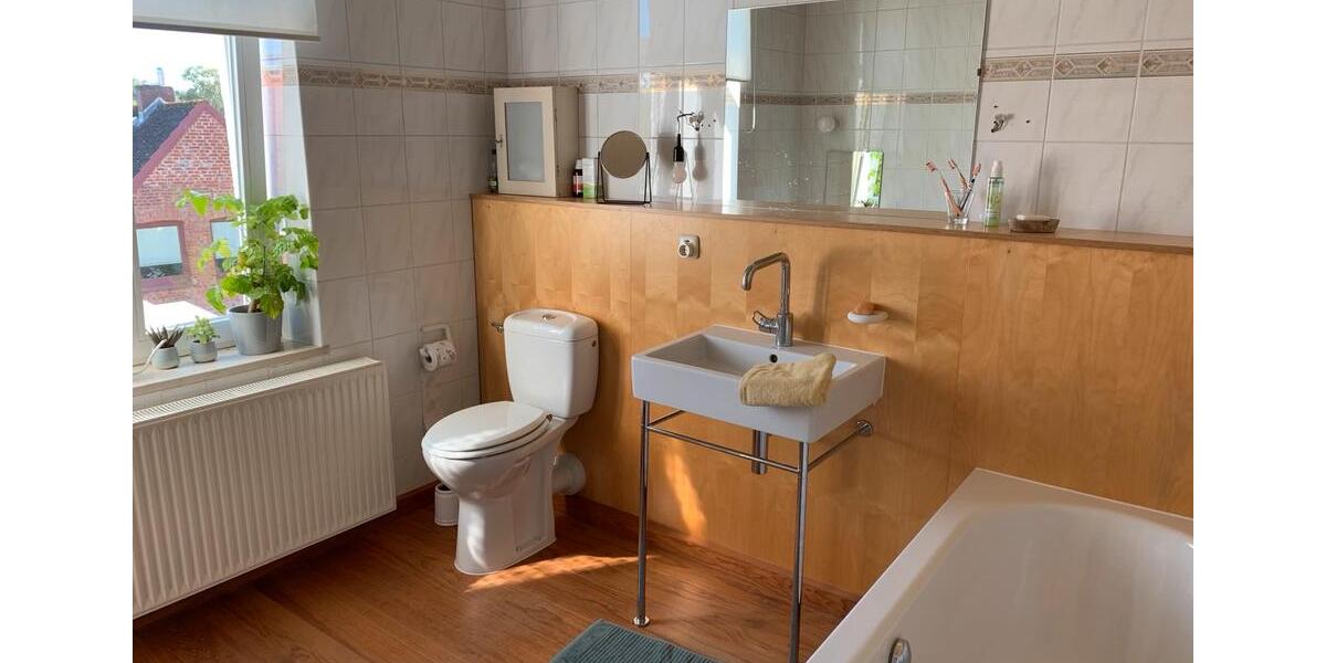 Einfamilienhaus Ratzeburg - 5 Zimmer, 128 m&sup2;, 1.200&euro; | Angebot:25219571