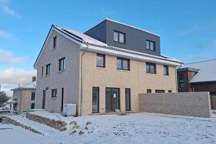 Haus Scharbeutz - 7 Zimmer, 205 m&sup2;, 3.500&euro; | Angebot:25045102