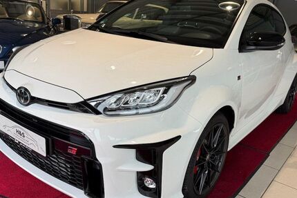 Toyota Yaris 6.569 km 38.900 &euro; Bad Segeberg 23795