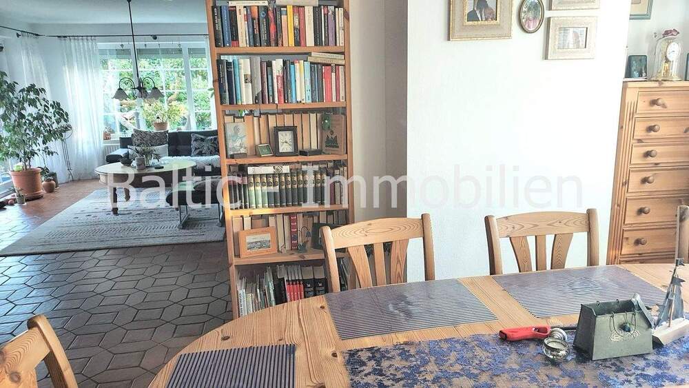 Mehrfamilienhaus, Wohnhaus Neustadt in Holstein Neustadt - 7 Zimmer, 231 m&sup2;, 895.000&euro; | Angebot:25771078