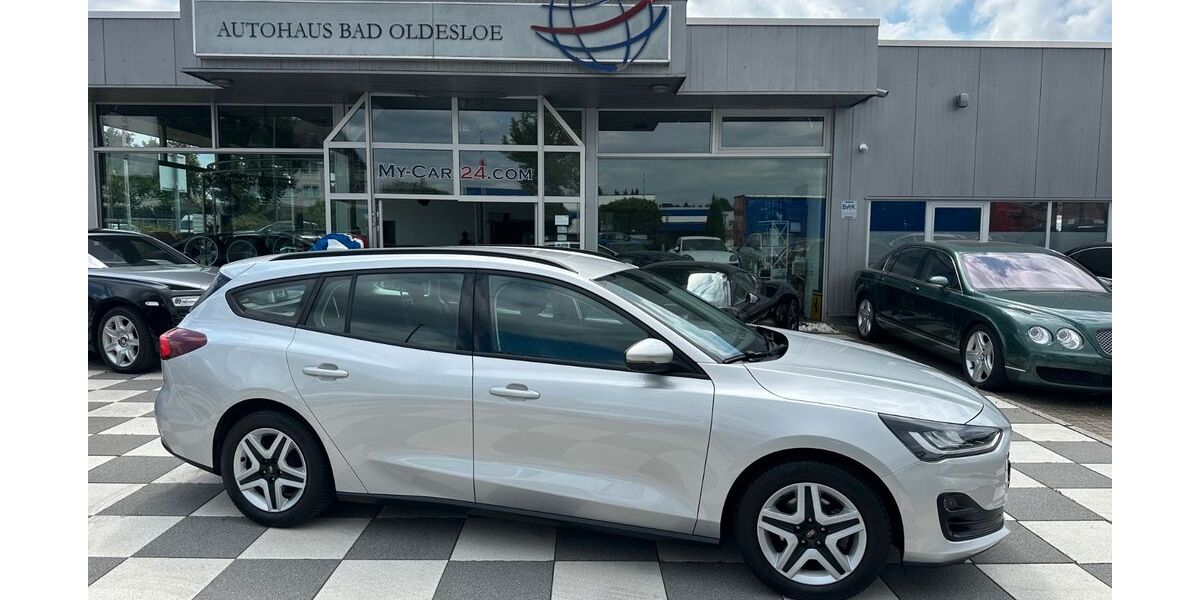 Ford Focus 29.914 km 16.800 &euro; Bad Oldesloe 23843